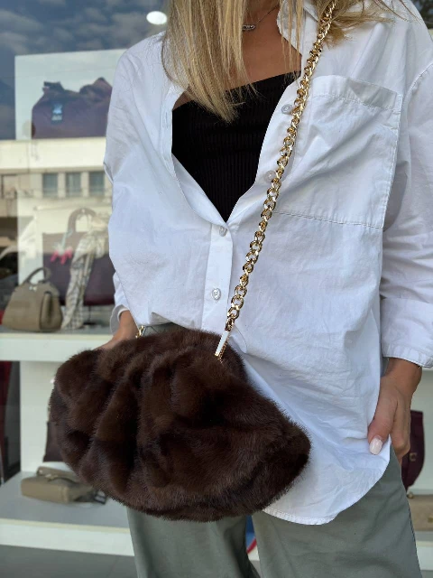 Mākslīgās kažokādas klača soma&nbsp;