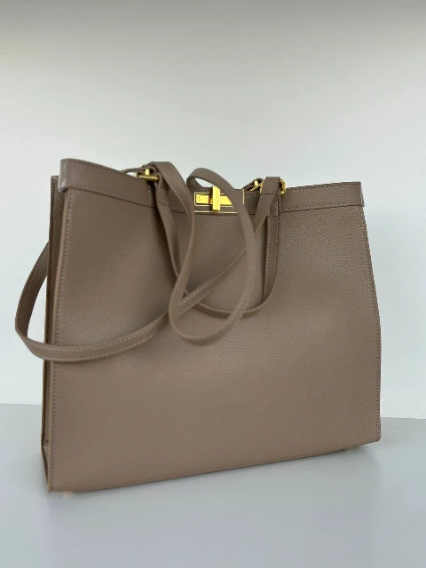 taupe.jpg