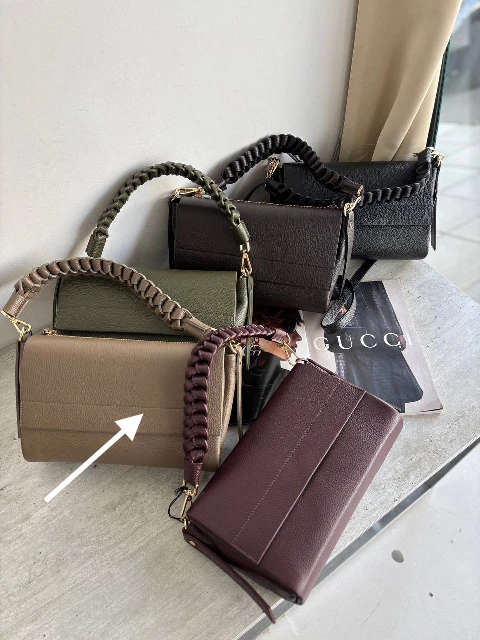 taupe.jpg