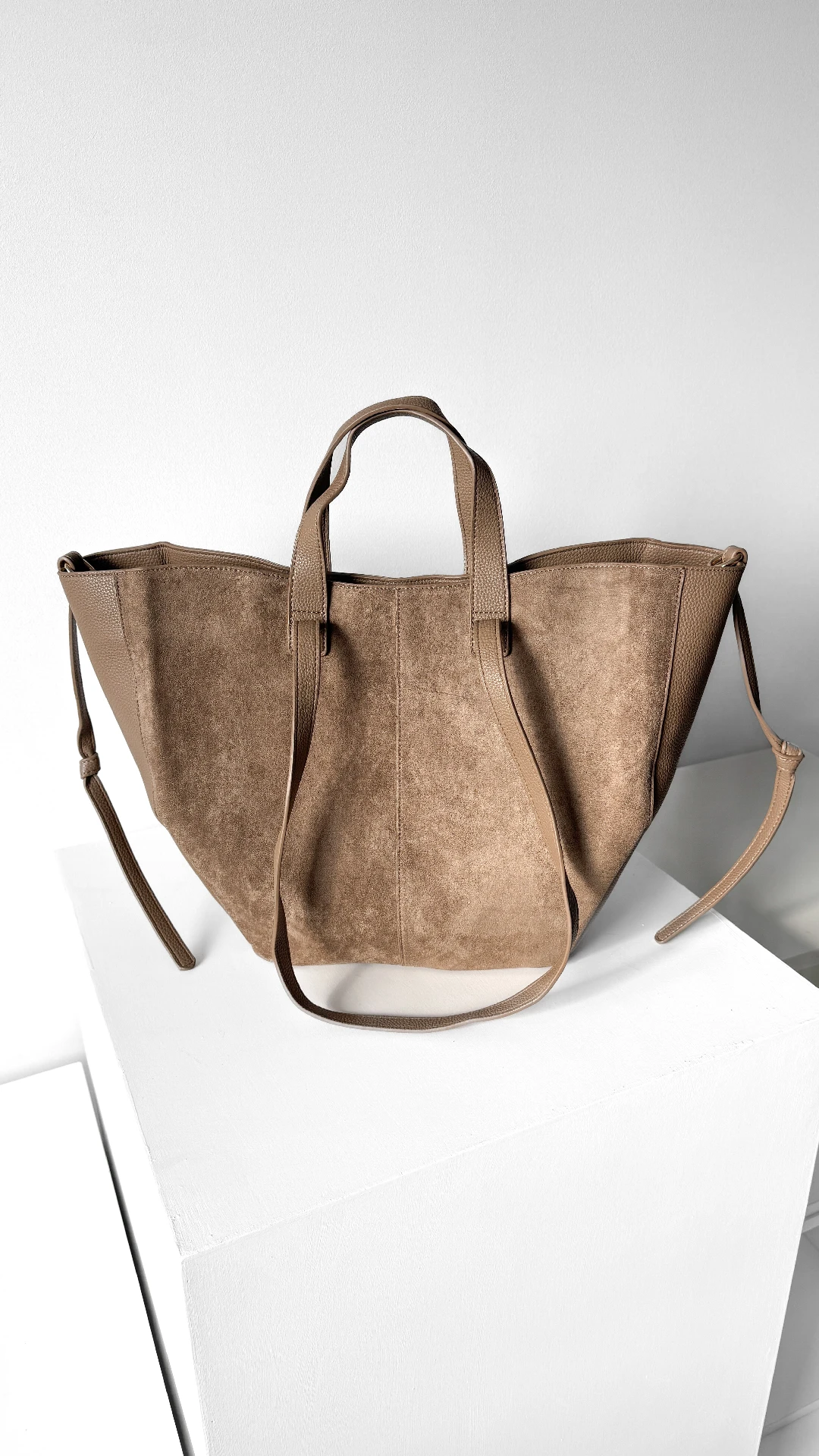 GALLANTRY Rokassoma, plecu soma R-1996-1